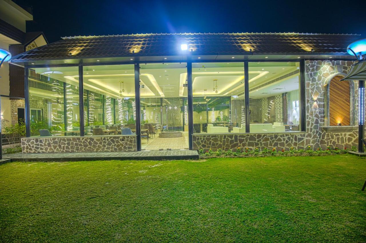 Greenwood Villa By Levelup Hotels Amritsar Dış mekan fotoğraf